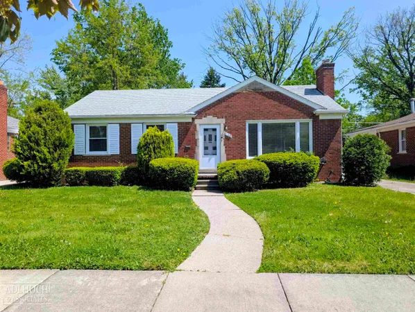 $214,900 | 2168 Allard Avenue, Grosse Pointe Woods, MI 48236