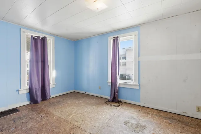 $50,000 | 2706-5 5 1/2 Avenue, Rock Island, IL 61201