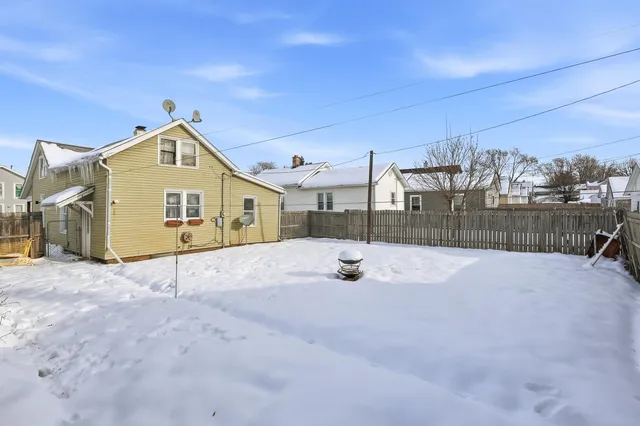 $50,000 | 2706-5 5 1/2 Avenue, Rock Island, IL 61201