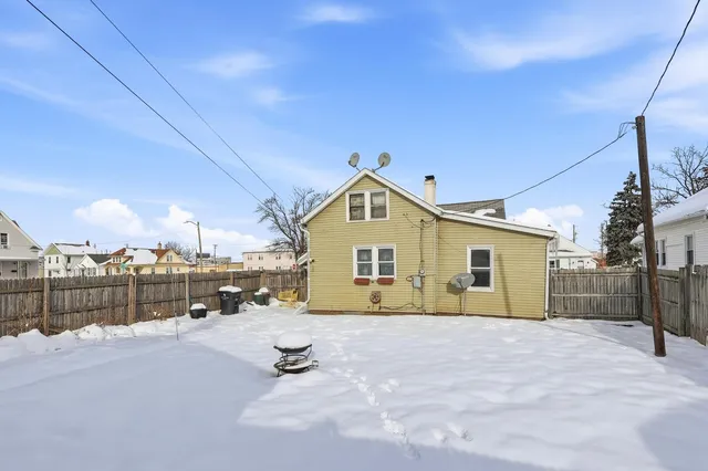 $50,000 | 2706-5 5 1/2 Avenue, Rock Island, IL 61201