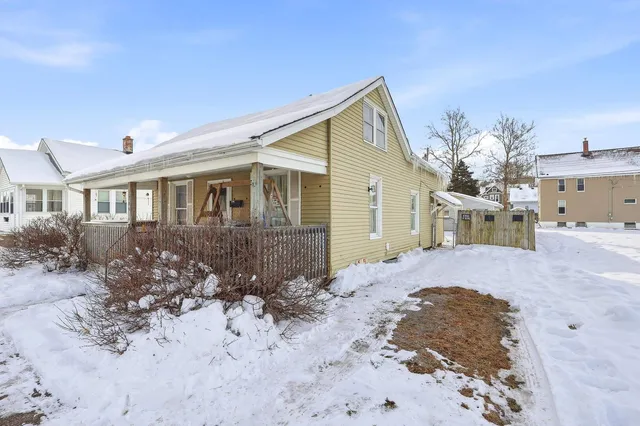 $50,000 | 2706-5 5 1/2 Avenue, Rock Island, IL 61201