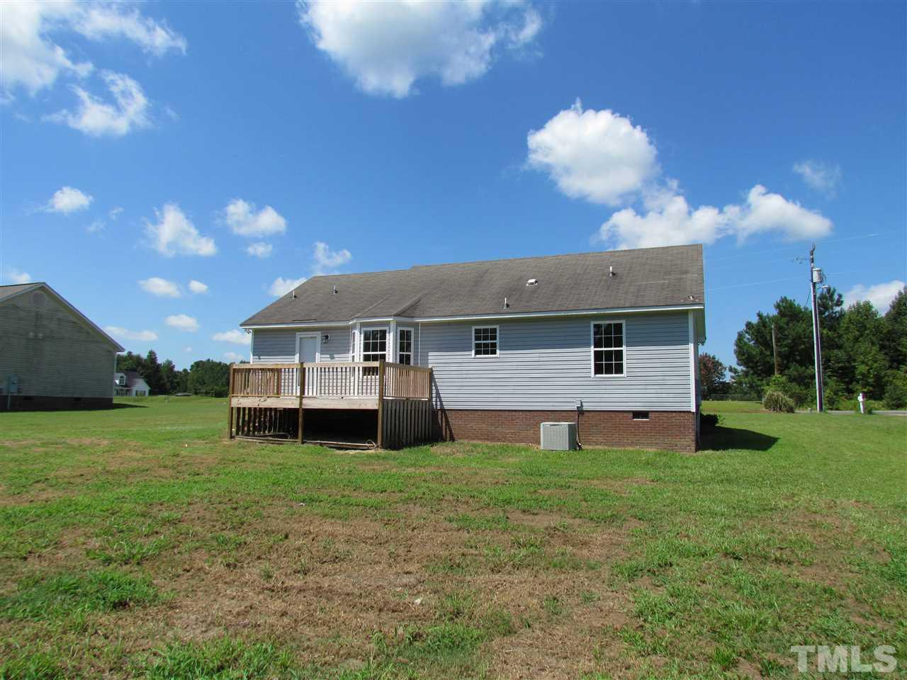 1174 Hood Farm Road Clayton, NC 27520 - Photo 2 of 14 Gallery Image 2