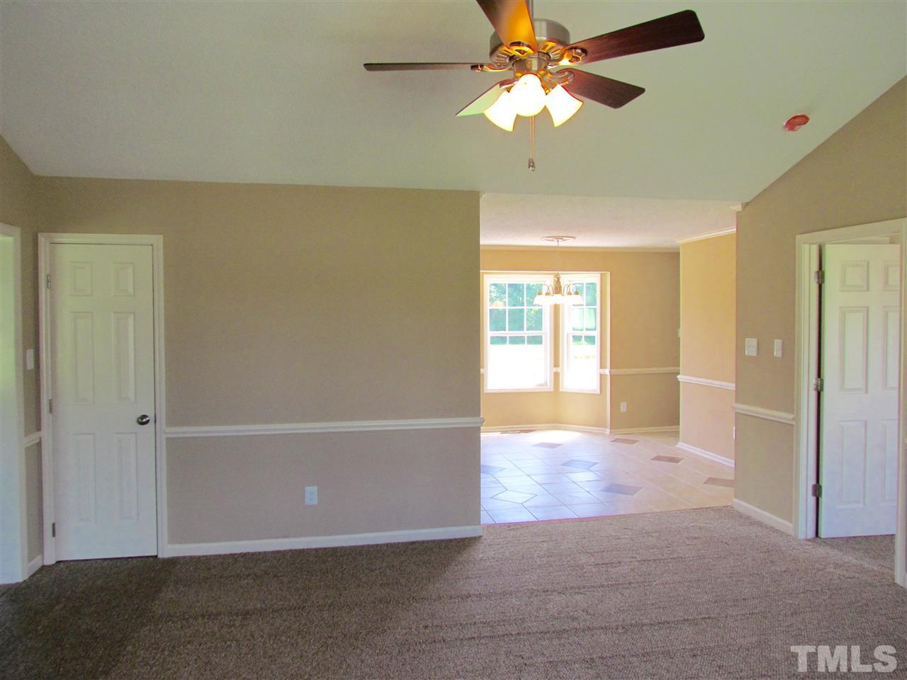 1174 Hood Farm Road Clayton, NC 27520 - Photo 5 of 14 Gallery Image 5