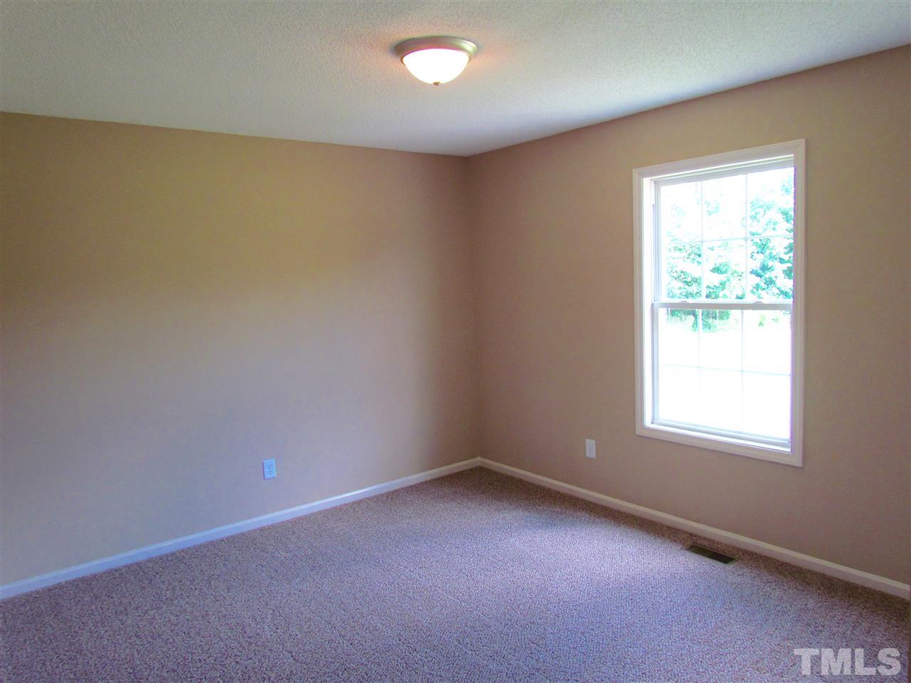 1174 Hood Farm Road Clayton, NC 27520 - Photo 9 of 14 Gallery Image 9