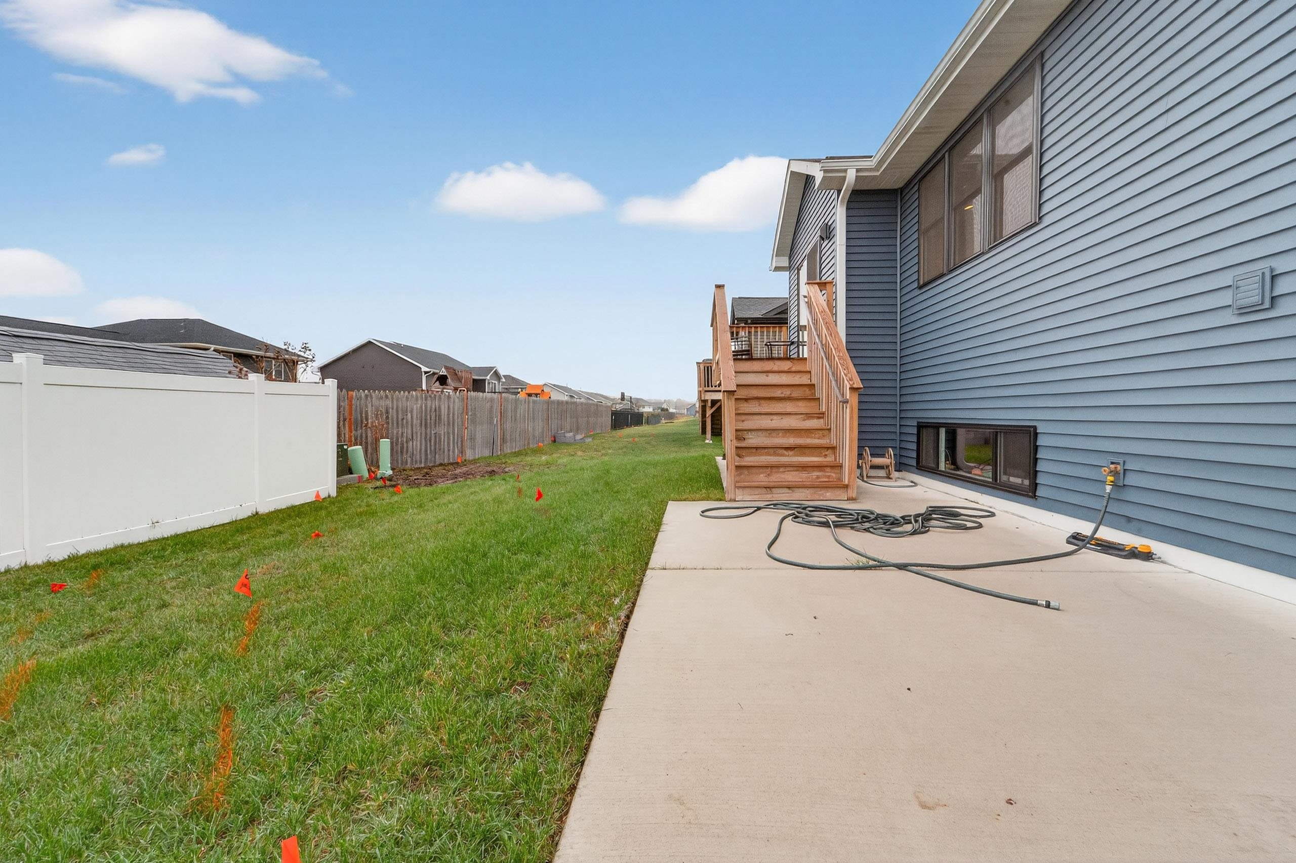 654 Locust Lane Evansville, WI 53536 - Photo 37 of 40