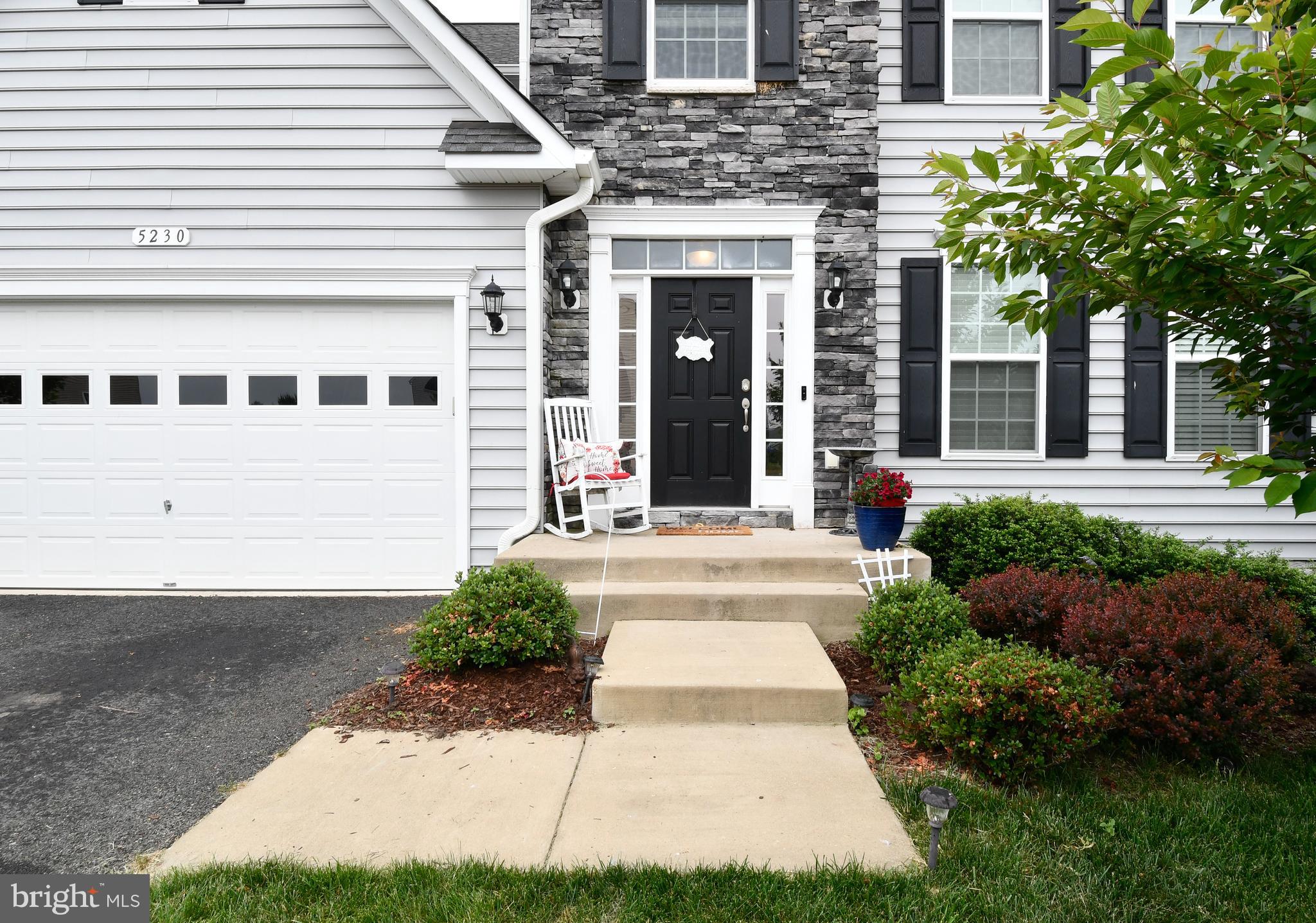 5230 Longbow Road King George, VA 22485 - Photo 4 of 51 Beautiful stack stone front