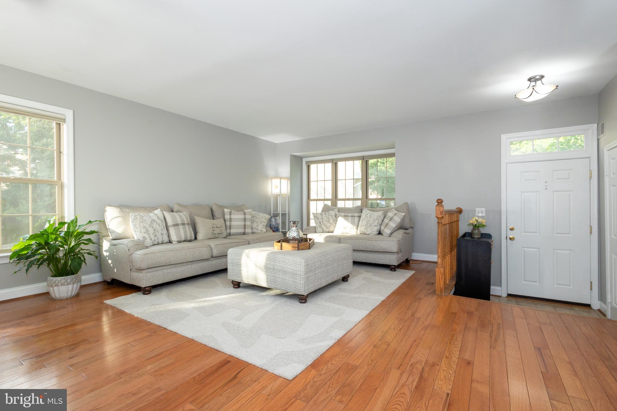 6417 English Ivy Way Springfield, VA 22152 - Photo 6 of 46