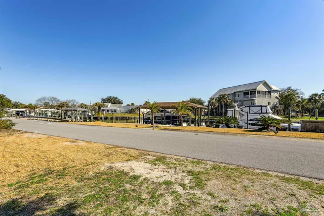$579,000 | 850 Silver Strand Street, Gulf Breeze, FL 32563