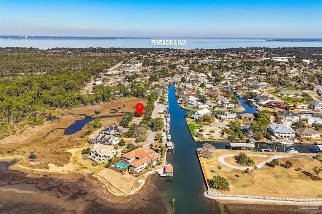 $579,000 | 850 Silver Strand Street, Gulf Breeze, FL 32563