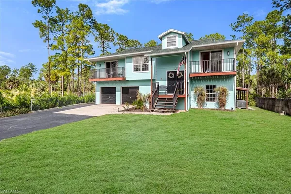 $595,000 | 4105 2nd Avenue Northeast, Naples, FL 34120