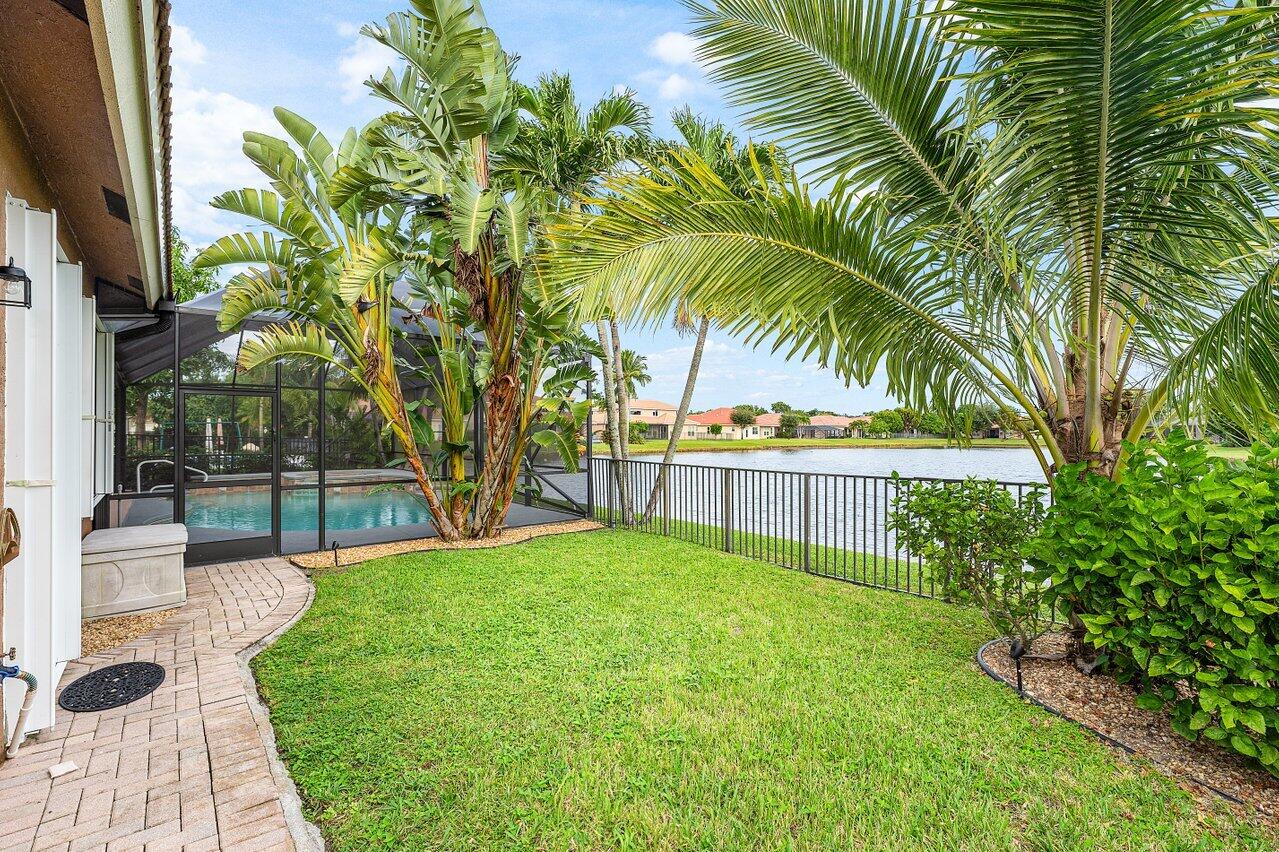 11165 Cobblefield Road Wellington, FL 33449 - Photo 32 of 35 044-11165CobblefieldRoad-Wellington-FL-3