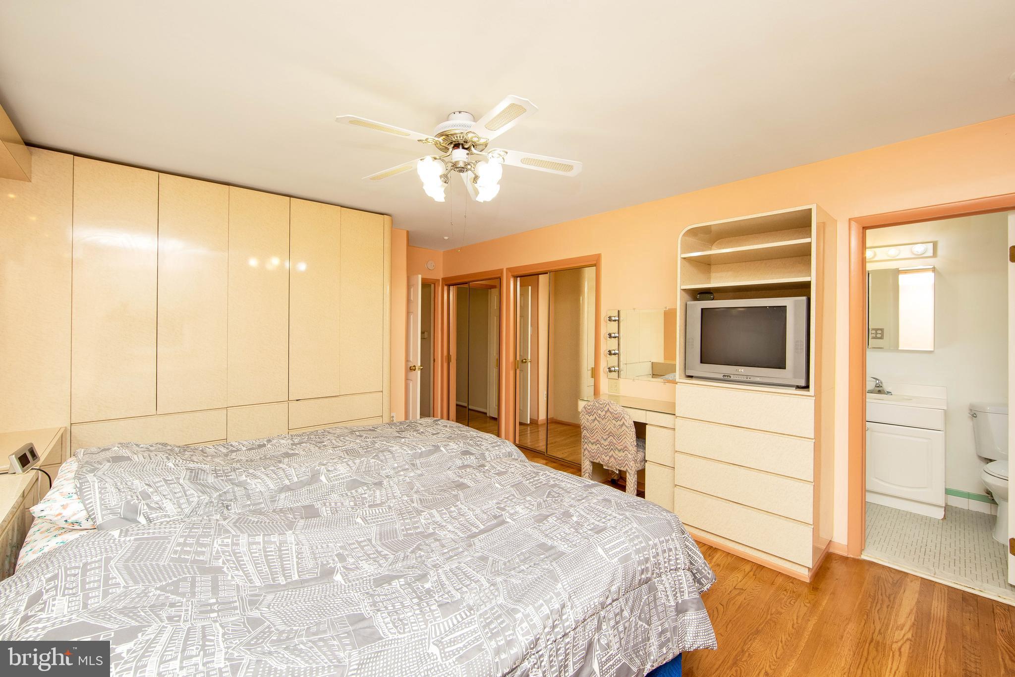 17 Strathmore Drive Cherry Hill, NJ 08003 - Photo 18 of 42 Primary Bedroom with Built-Ins