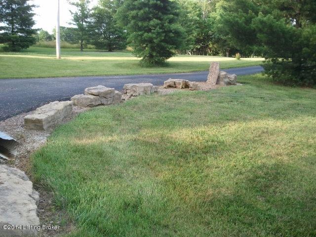 2081 Clark Station Road Fisherville, KY 40023 - Photo 49 of 53 2014-06-25 19