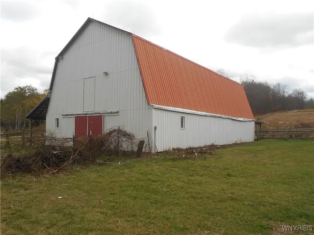 $189,900 | 4685 Highway 98, Humphrey, NY 14741