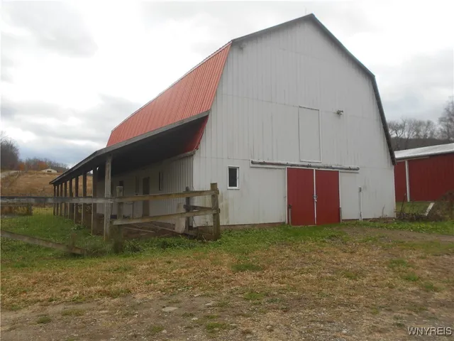 $189,900 | 4685 Highway 98, Humphrey, NY 14741