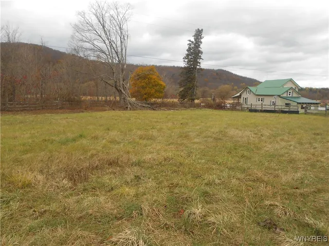 $189,900 | 4685 Highway 98, Humphrey, NY 14741