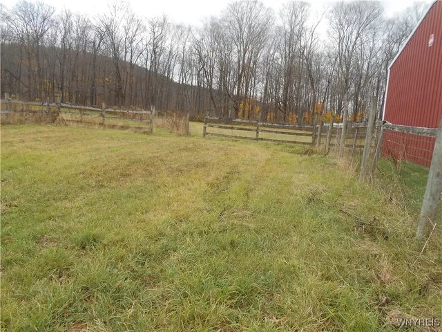 $189,900 | 4685 Highway 98, Humphrey, NY 14741