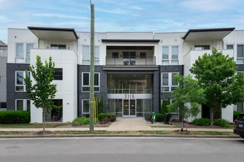 $498,000 | 3116 West End Circle, Unit 205, Nashville, TN 37203