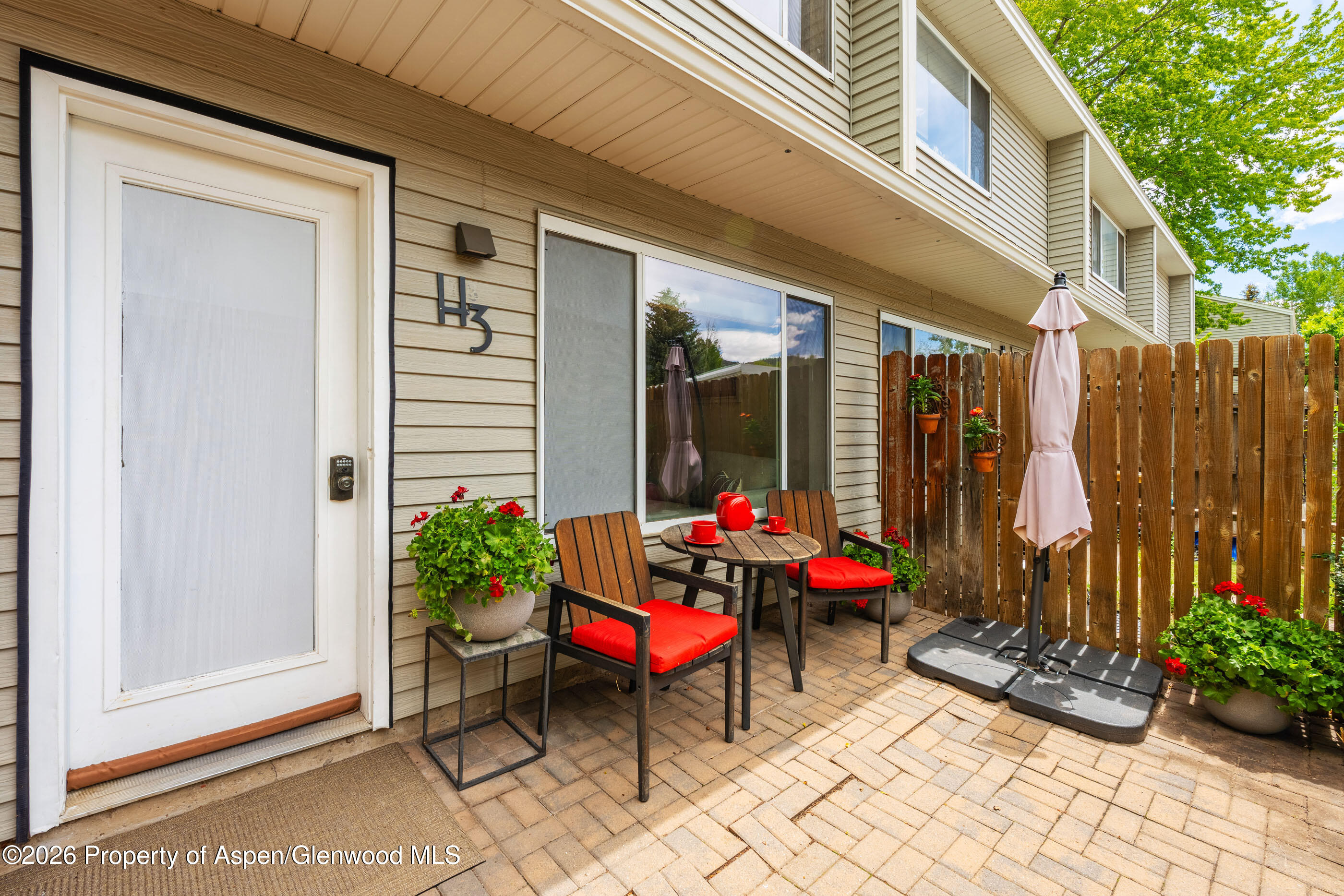 323 Park Avenue, Unit H3 Basalt, CO 81621 - Photo 12 of 16 OakGroveH3_DASH00012