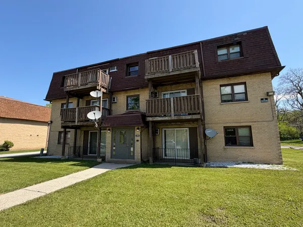 $500,000 | 21907 Jeffrey Avenue, Sauk Village, IL 60411