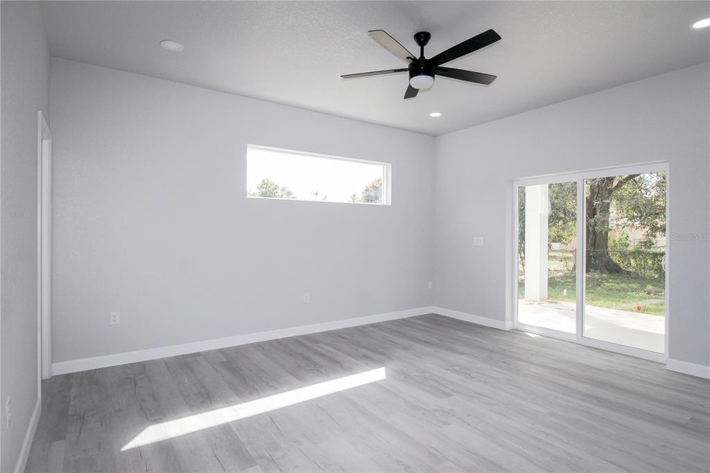 769 Memorial Drive Sebring, FL 33870 - Photo 10 of 27
