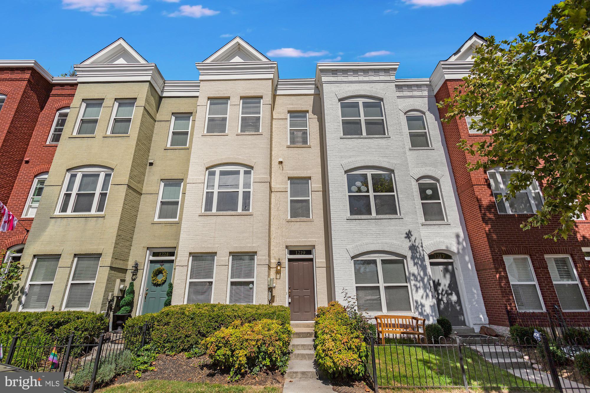 1219 V Street Northwest Washington, DC 20009 - Photo 2 of 50