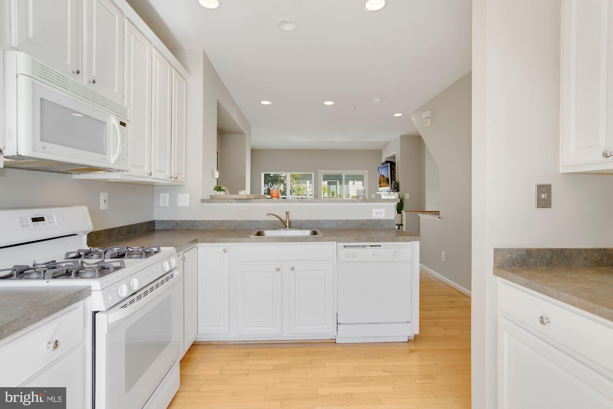 1219 V Street Northwest Washington, DC 20009 - Photo 15 of 50