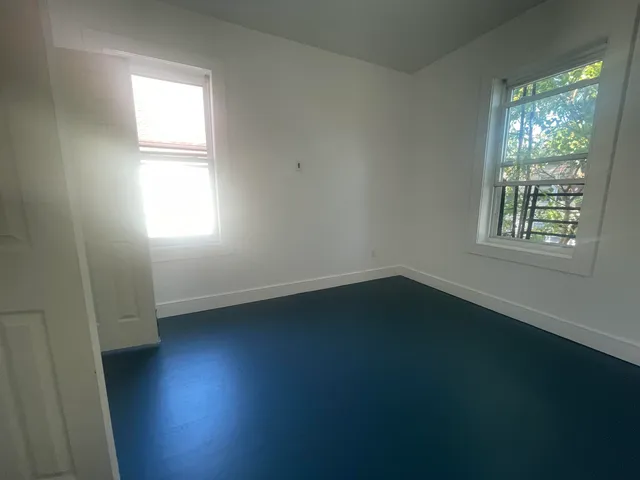 $2,300 | 18 Warner Avenue, Unit 2, Jersey City, NJ 07305