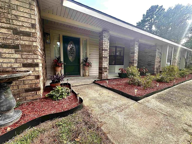 $297,000 | 409 Fields Highway, Dequincy, LA 70633