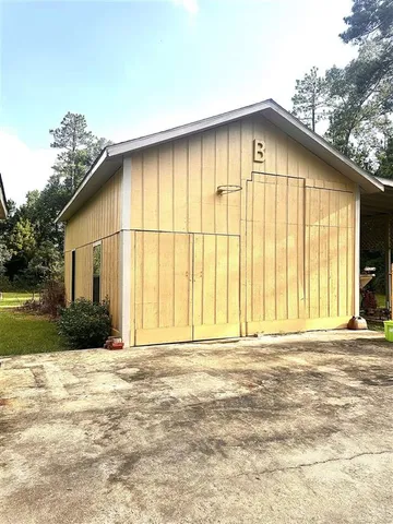 $297,000 | 409 Fields Highway, Dequincy, LA 70633