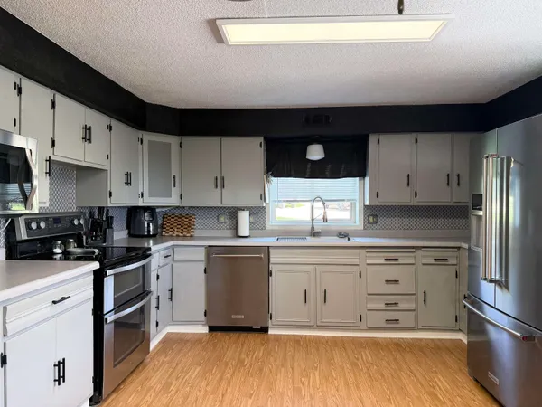 $309,900 | 8295 Highway 133, Cassville, WI 53806