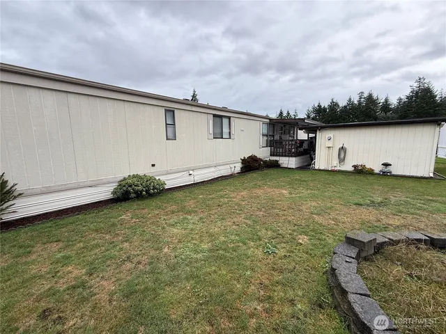 $89,900 | 20718 9th Ave Court East, Unit 38, Spanaway, WA 98387