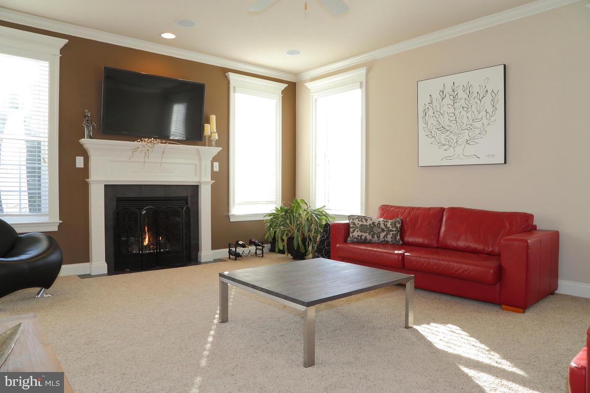 308 Bowyer Lane Lititz, PA 17543 - Photo 9 of 30 Gallery Image 9