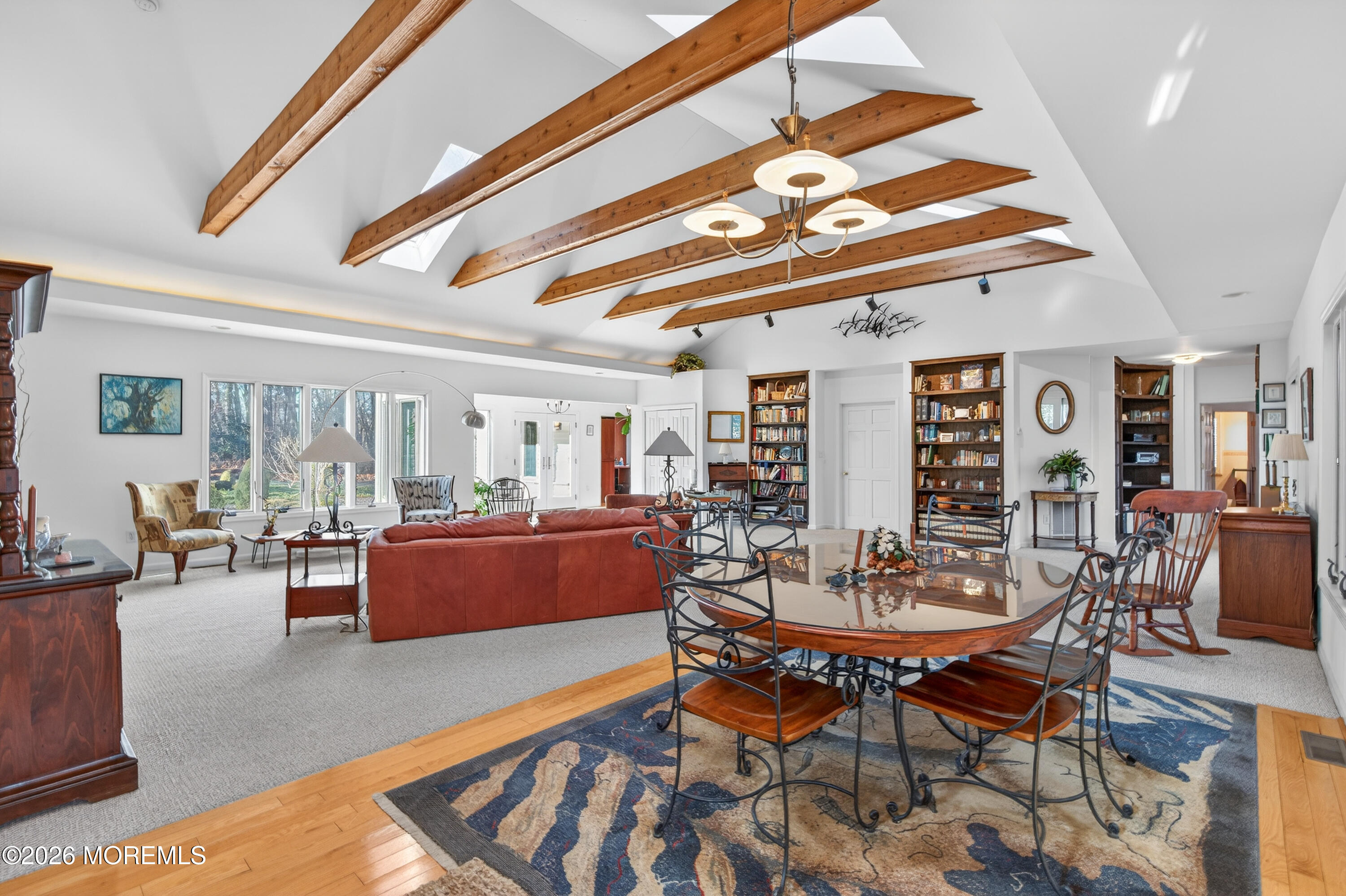 184 Smithburg Road Manalapan, NJ 07726 - Photo 2 of 45 013 (1)