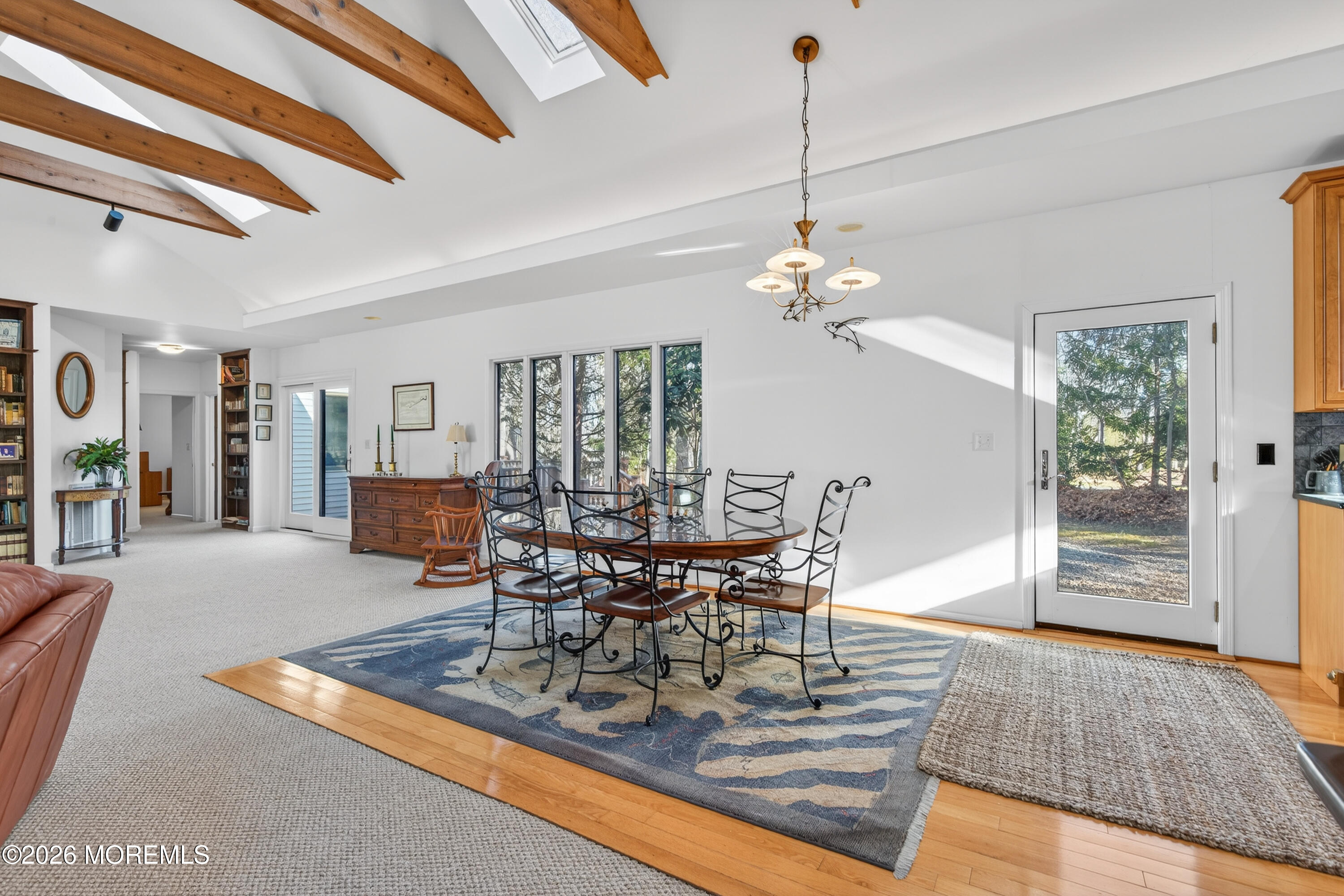 184 Smithburg Road Manalapan, NJ 07726 - Photo 3 of 45 014 (1)