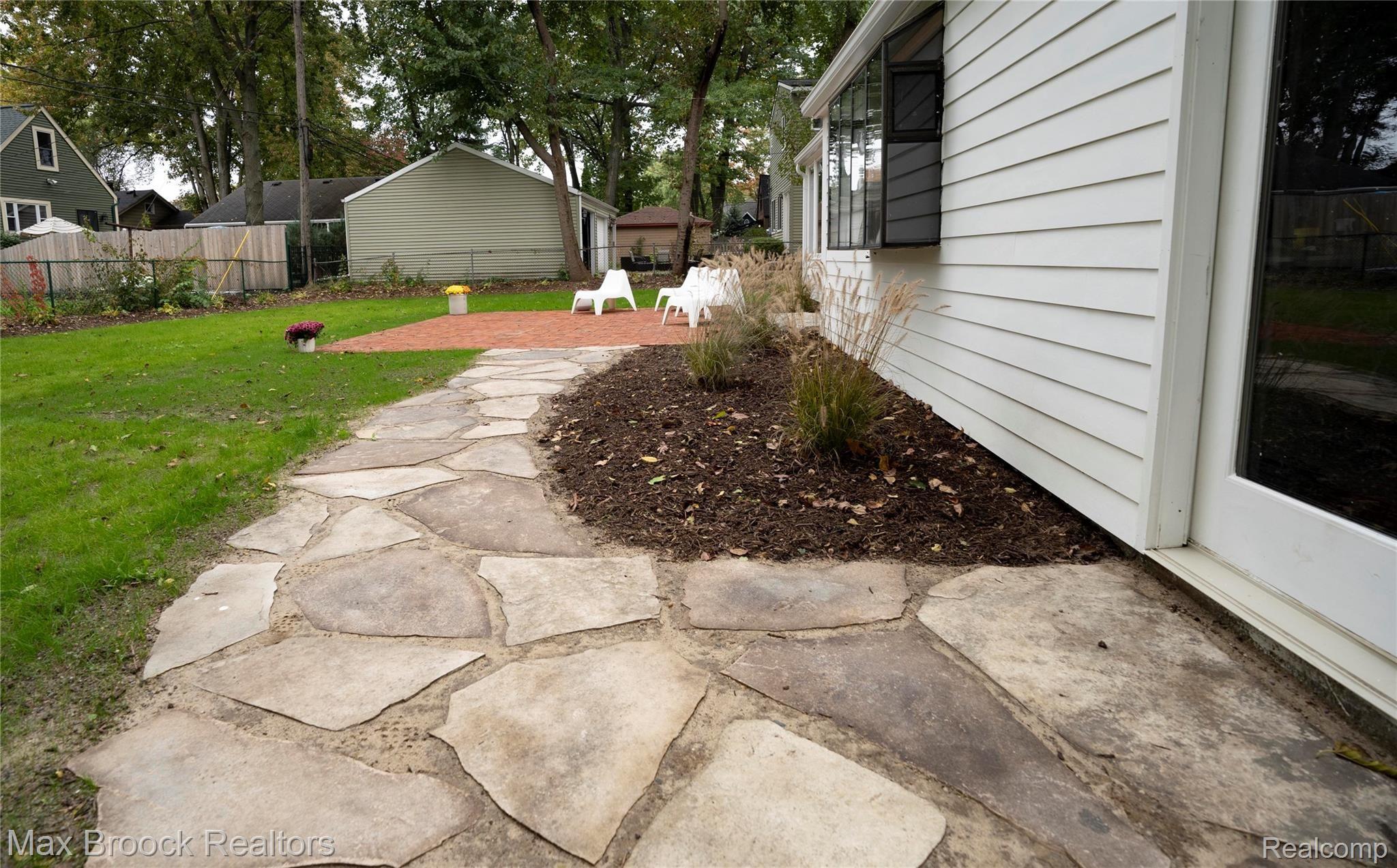 90 Amherst Road Pleasant Ridge, MI 48069 - Photo 35 of 43 Backyard stone path