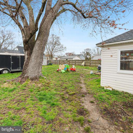 6108 Drum Point Road Deale, MD 20751 - Photo 8 of 32