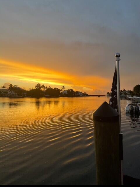217 Bruce Court Marathon, FL 33050 - Photo 2 of 65 Sunset 2
