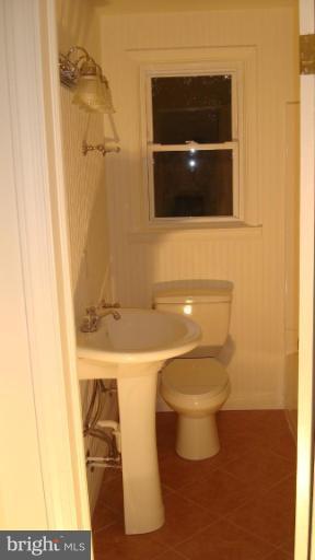 3000 Rolling Rd. Windsor Mill, MD 21244 - Photo 5 of 7 Bath #1