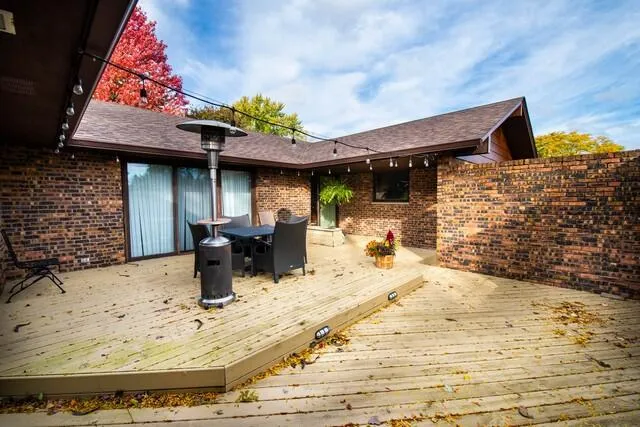 $499,900 | 8126 203rd Avenue, Bristol, WI 53104