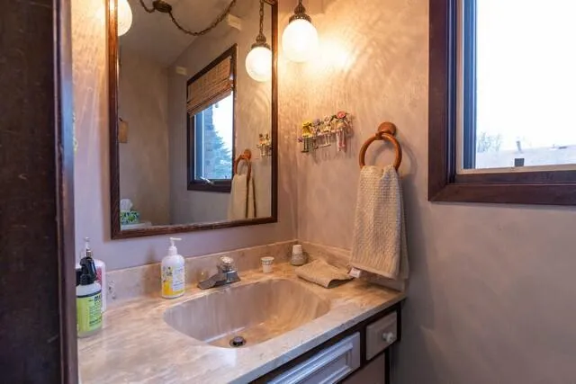 $499,900 | 8126 203rd Avenue, Bristol, WI 53104