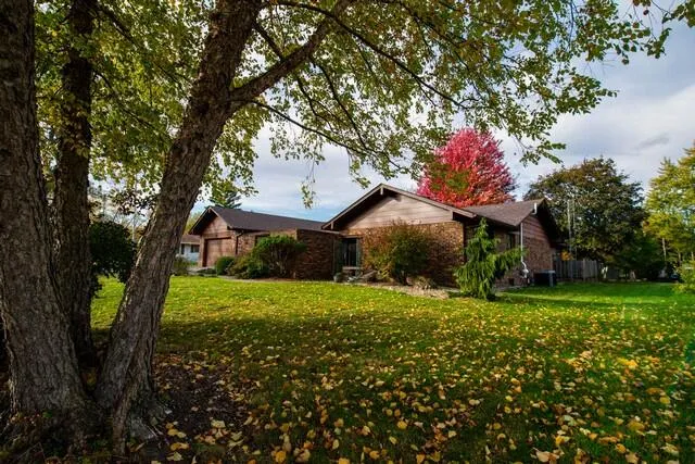 $499,900 | 8126 203rd Avenue, Bristol, WI 53104