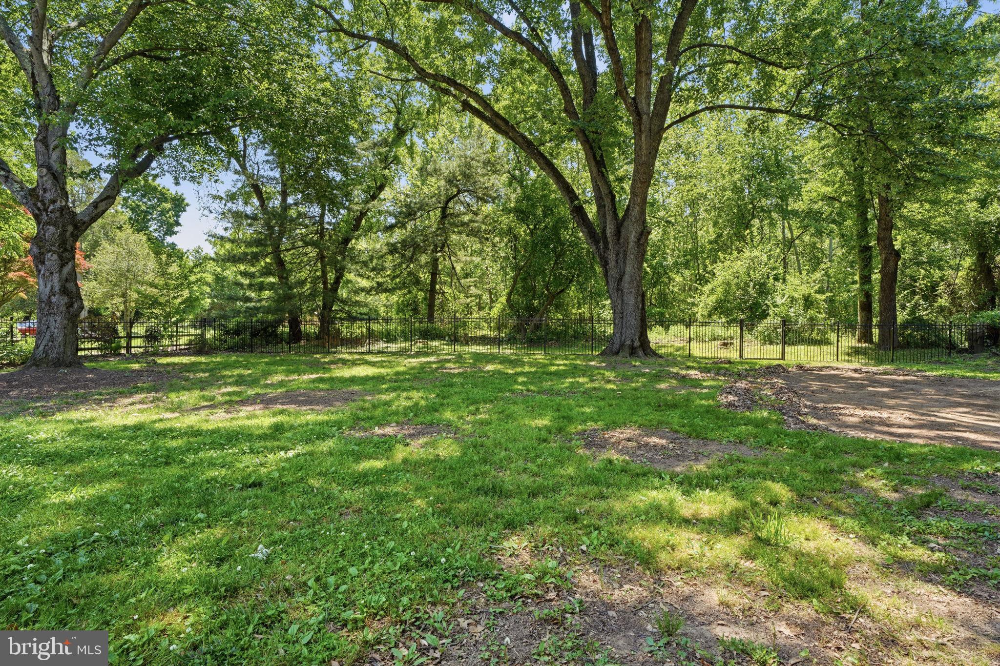 621 River Road Yardley, PA 19067 - Photo 49 of 75 a backyard of a house with lots of green space