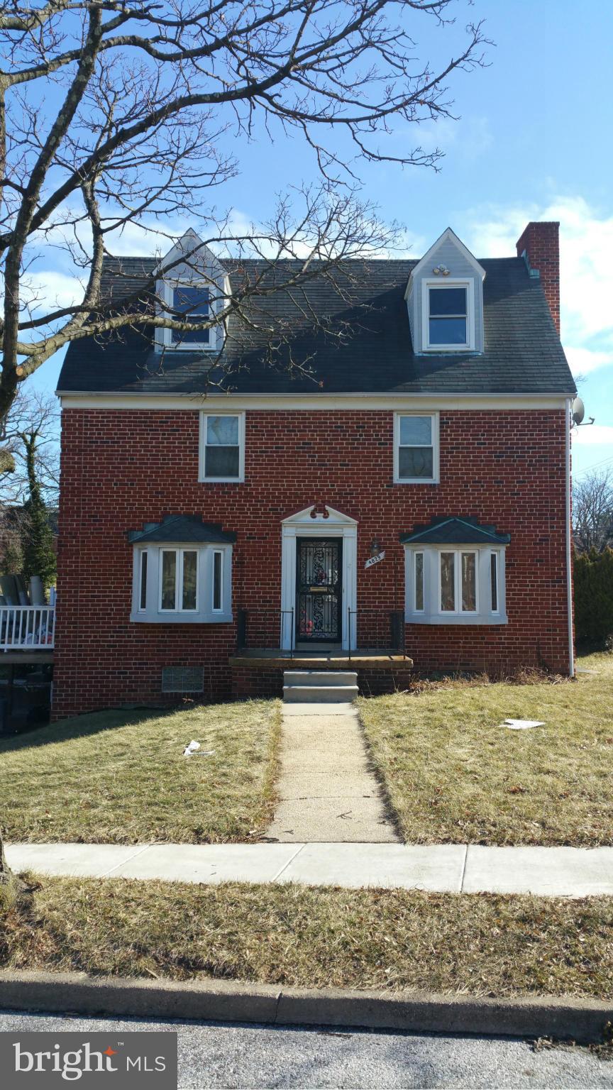 4829 Briarclift Road Baltimore, MD 21229 - Photo 2 of 10 Exterior (Front)
