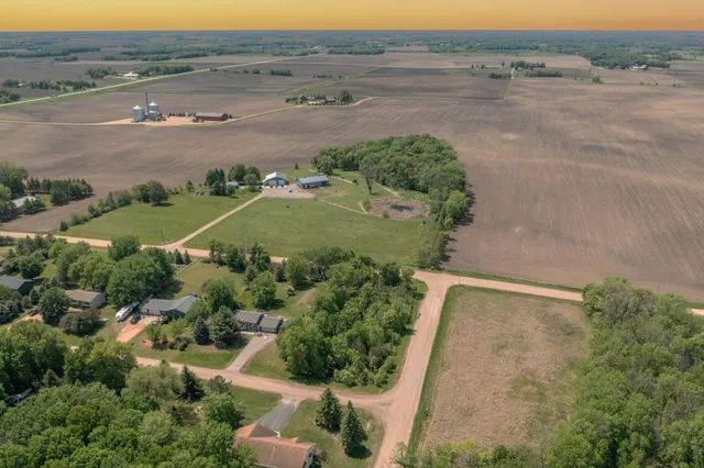 $60,000 | Xxx Woodview Lane, Le Center, MN 56057