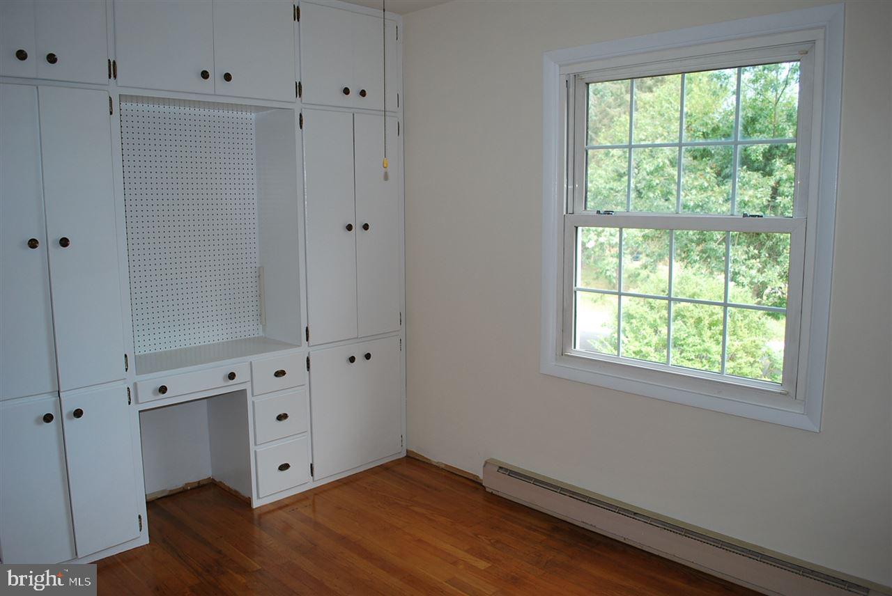 11 Hilltop Road Boiling Springs, PA 17007 - Photo 13 of 23 Gallery Image 13