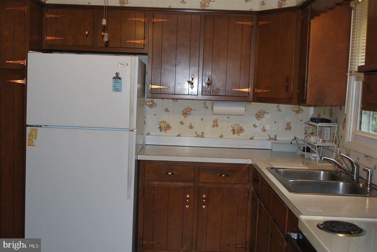 11 Hilltop Road Boiling Springs, PA 17007 - Photo 10 of 23 Gallery Image 10