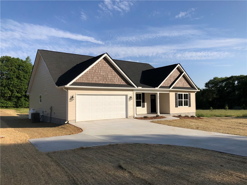 800 Broadway School Road Belton, SC 29627 - Photo 3 of 32