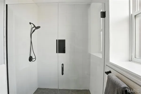 $299,000 | 4925 Fountain Avenue, St. Louis, MO 63113