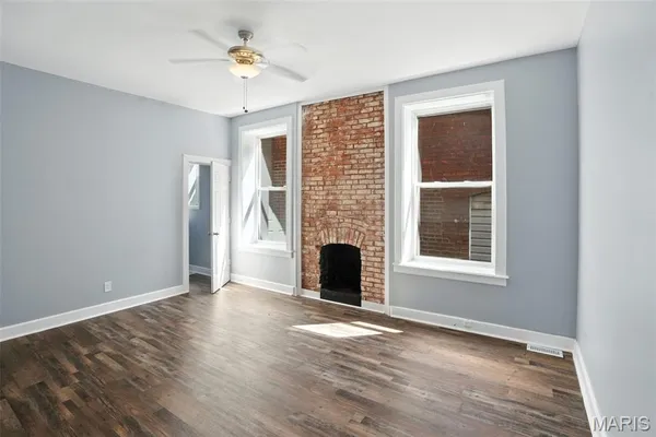 $299,000 | 4925 Fountain Avenue, St. Louis, MO 63113